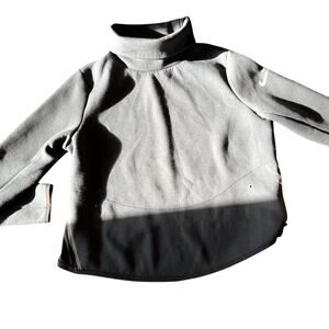 Dri-fit Cropped Pullover